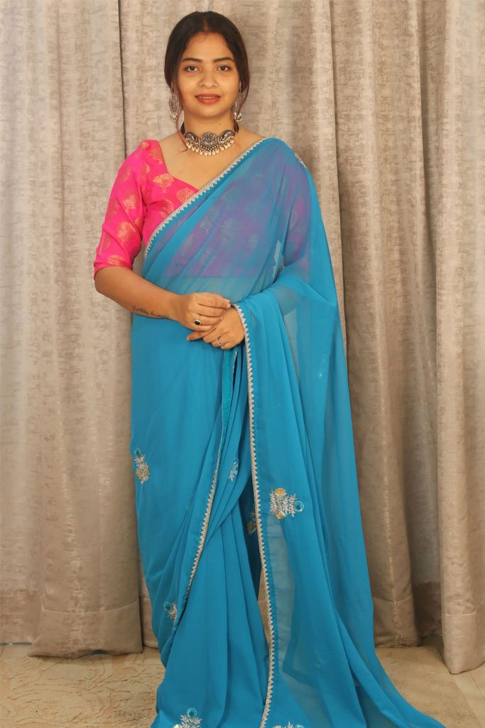 Georgette flower motif saree